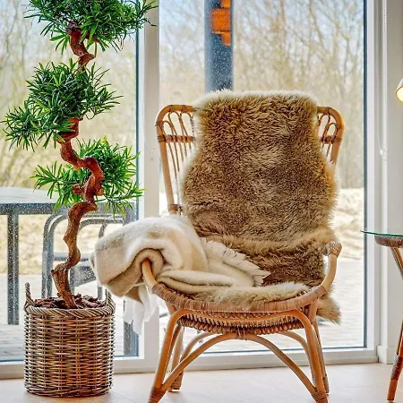 Luxury Retreat In Mommark
