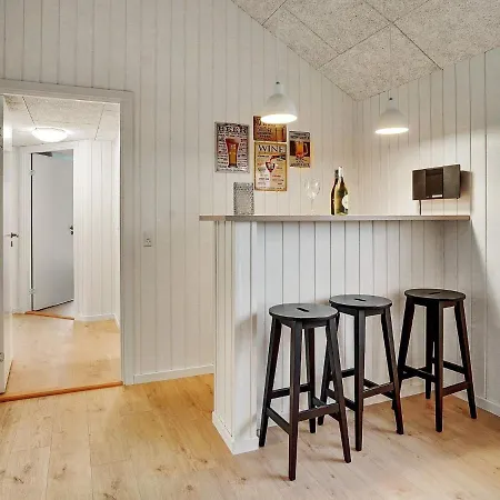 Luxury Retreat In Mommark Sarup