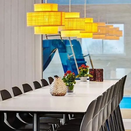 Luxury Retreat In Mommark Semesterbostad