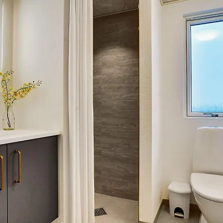 Luxury Retreat In Mommark *